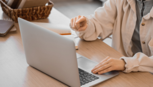 Customer and Employee Experience Are Two Sides of the Same Coin